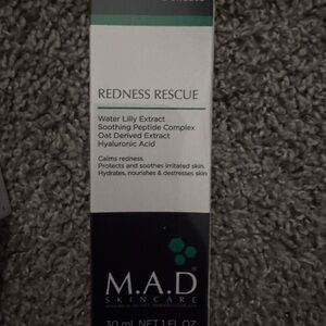 Redness Rescue Soothing Treatment - Green/White